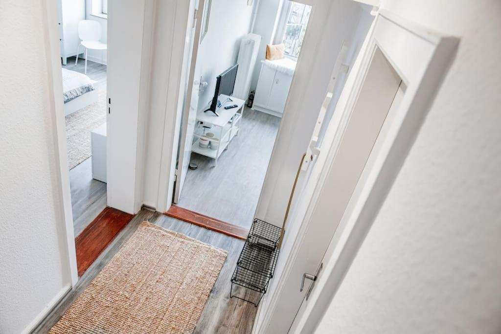 City-Appartement, Holtenauer Strasse Mit 24H Check-In Kiel Eksteriør billede