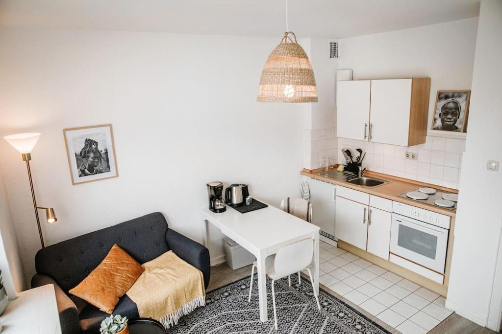 City-Appartement, Holtenauer Strasse Mit 24H Check-In Kiel Eksteriør billede